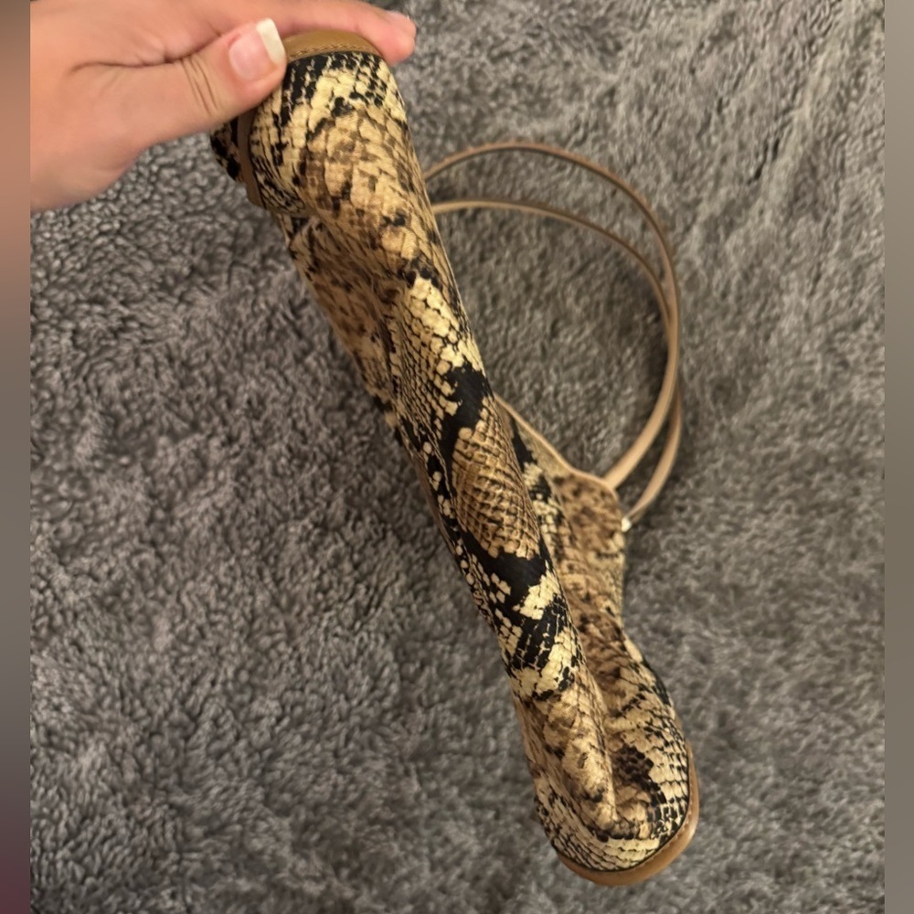 COACH Vintage Madison Phoebe Canvas Python Snakeskin Shoulder Bag - Picture 13 of 16